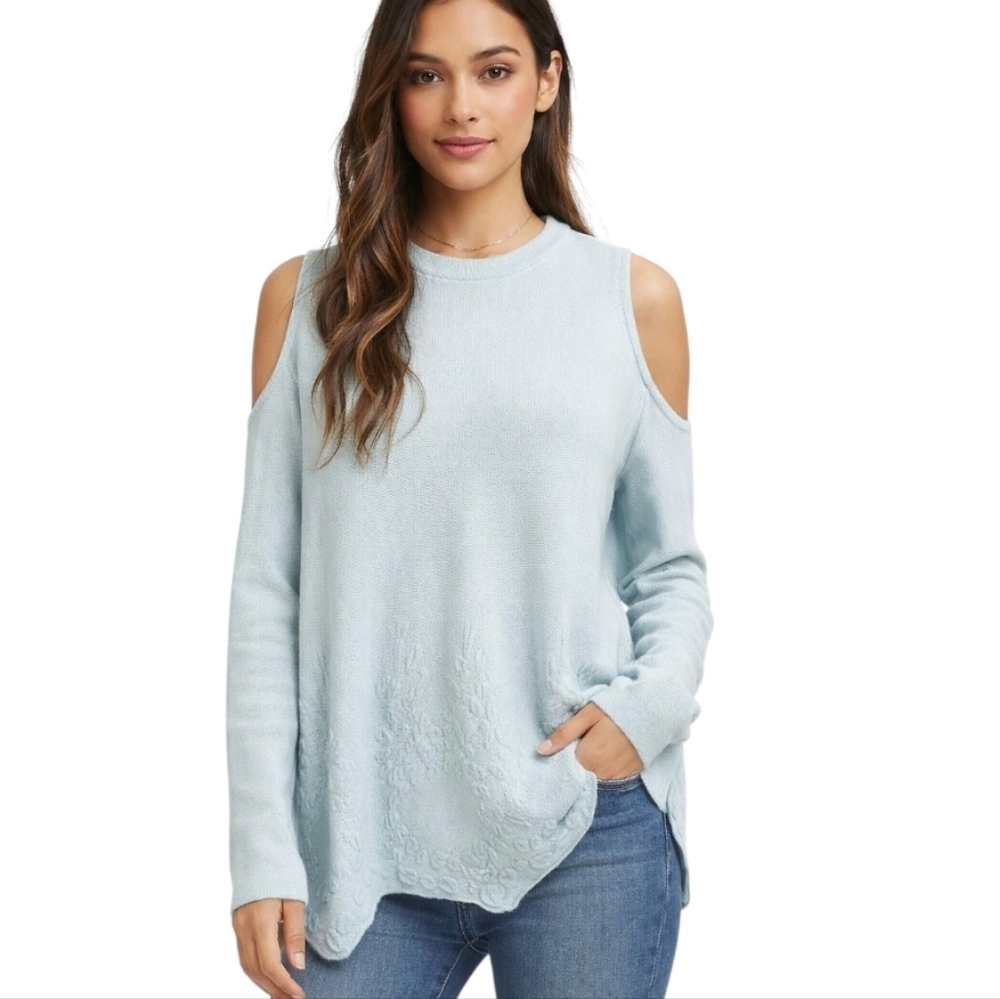 JOA Cold Shoulder Sweater Womens Large Pale Blue Green Leaf Knit Asymmetric Hem